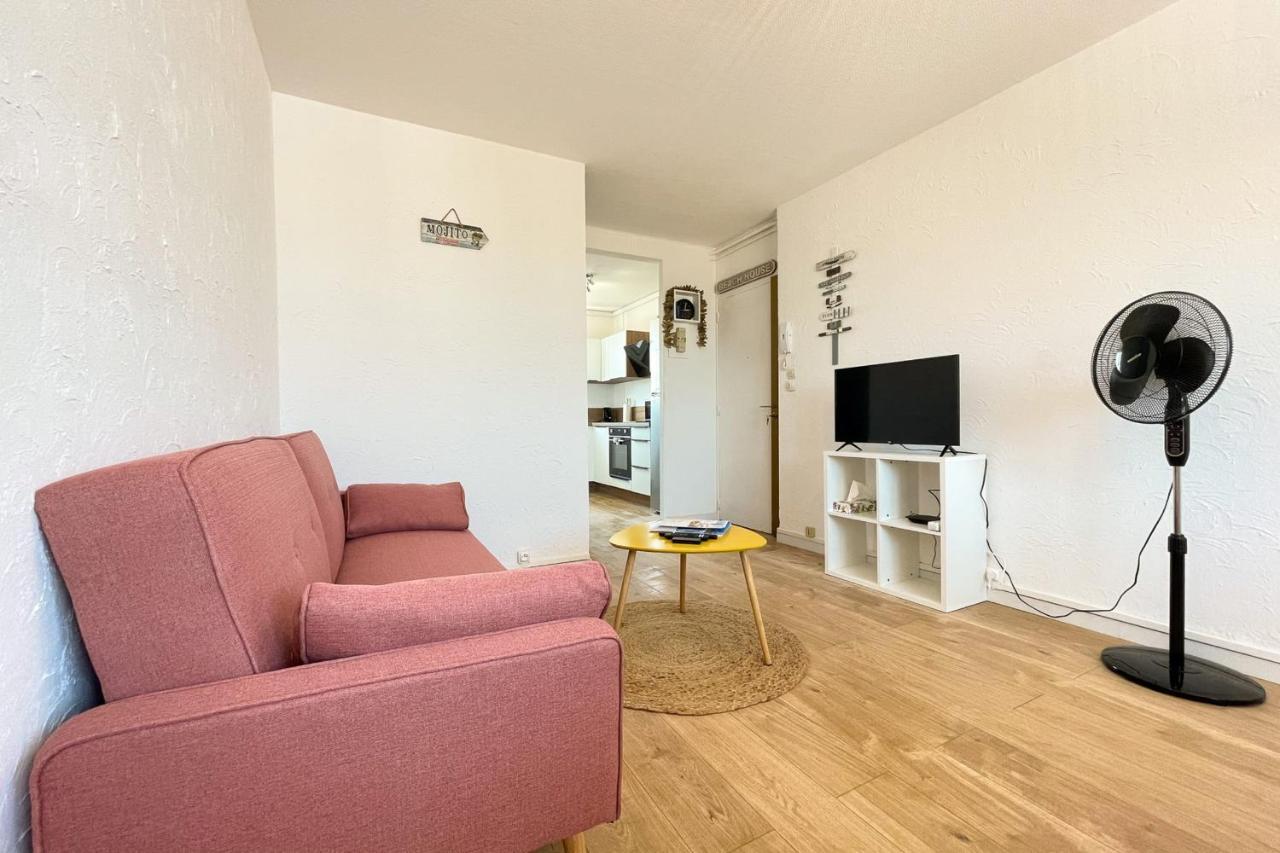 Apartment 5 Guests Near The Beaches - Saint Raphael Kültér fotó
